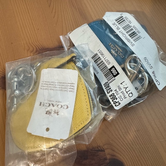 🥰 Coach Heart Bag Charm Key Chain blue - Picture 6 of 6